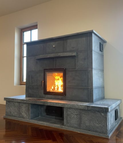 <h5>Custom Tudor B</h5>