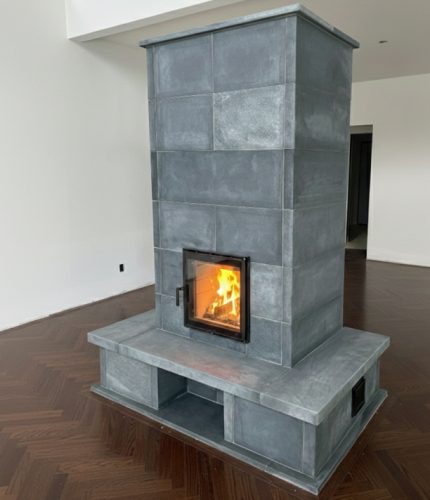 <h5>Valencia 7B</h5>